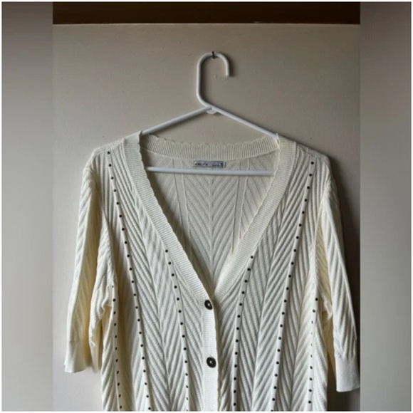 KAILY K | Button up cardigan with scalloped neckline | XL - Picture 4 of 5